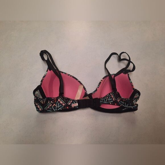 PINK Victoria’s Secret Where Everywhere Demi Aztec Bra Size 32B - Picture 2 of 3